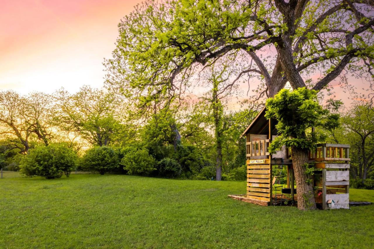 Medina River Historic Cottage Castroville Extérieur photo