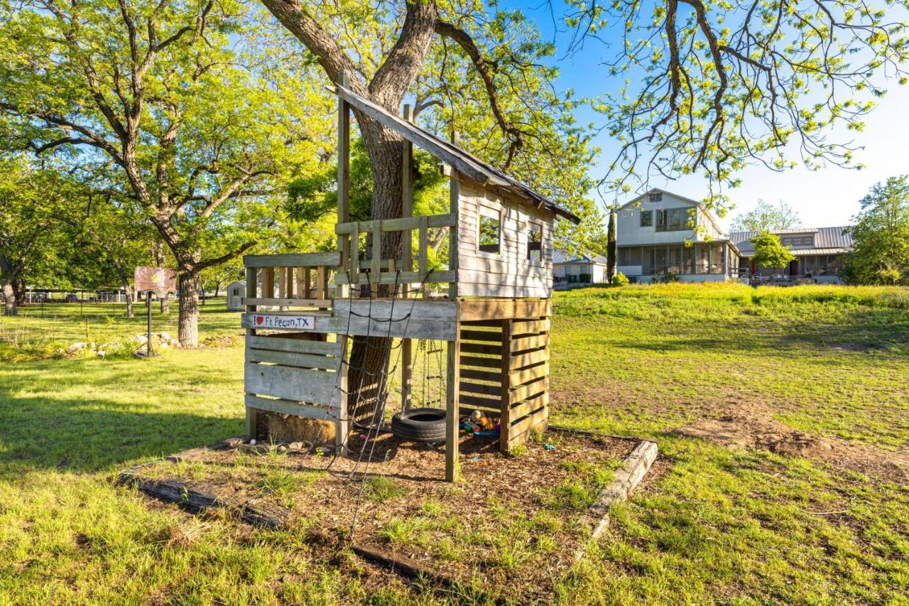 Medina River Historic Cottage Castroville Extérieur photo